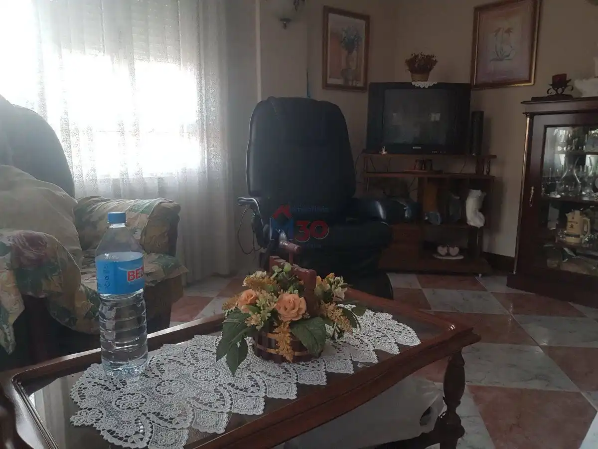 Sala d'estar de Casa o xalet en venda en Pancorbo amb Calefacció, Terrassa i Traster