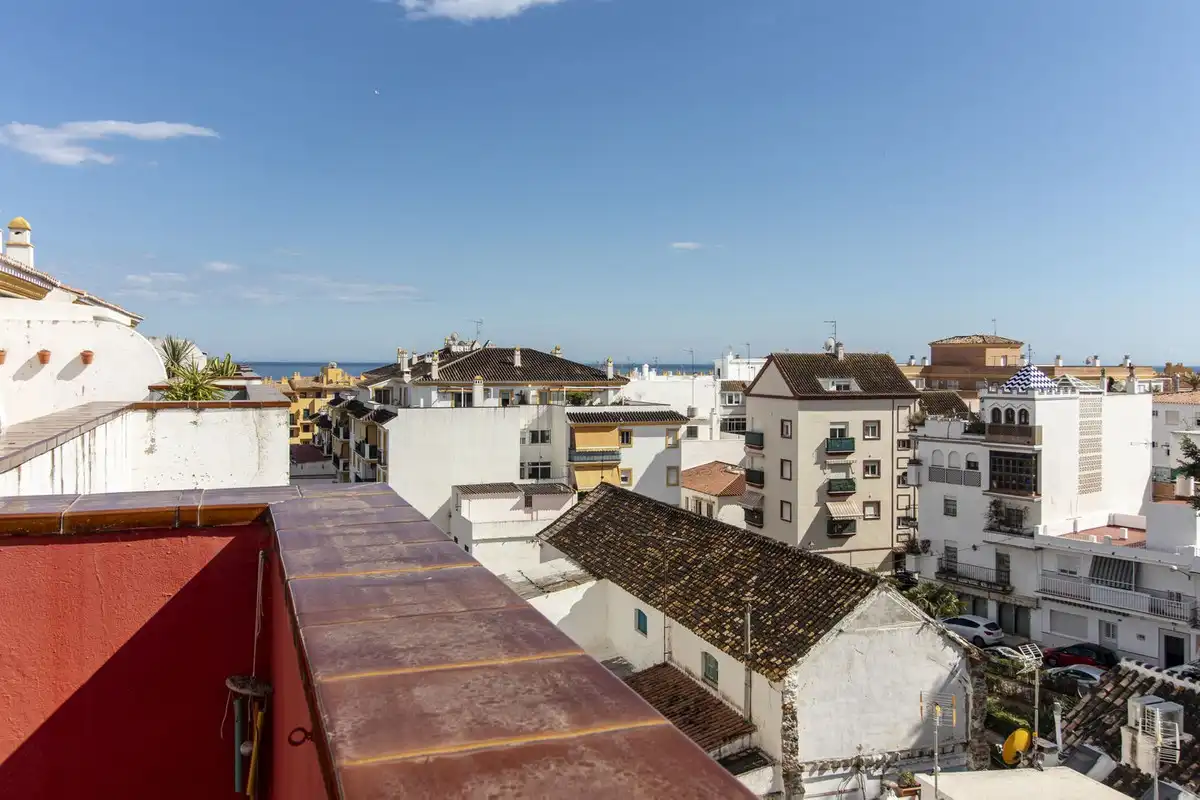 Exterior view of Attic for sale in Marbella  with Air Conditioner, Terrace and Furnished