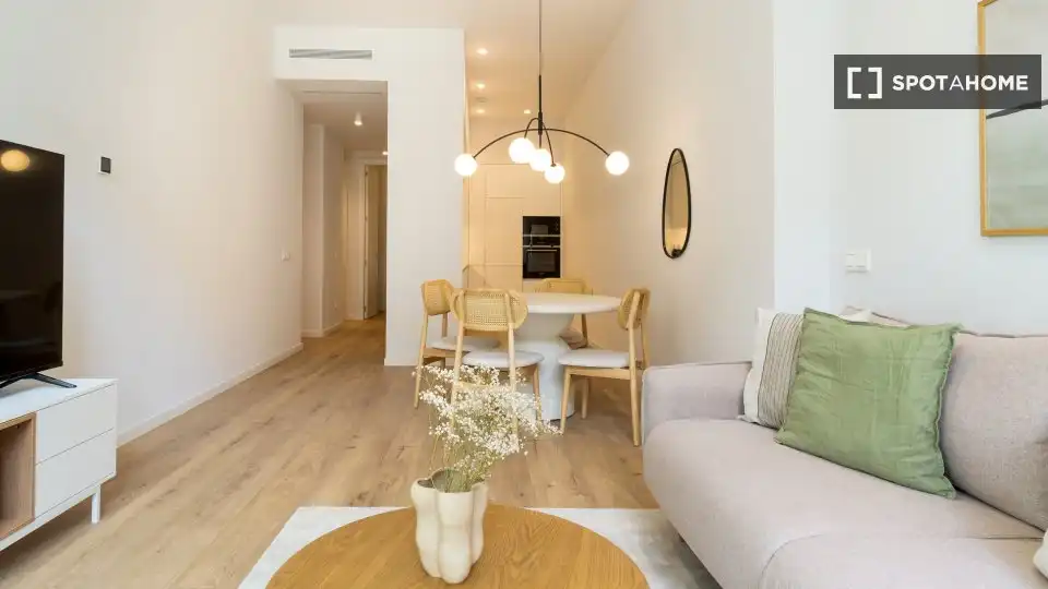Flat with terrace to rent in Eixample, imagen 7