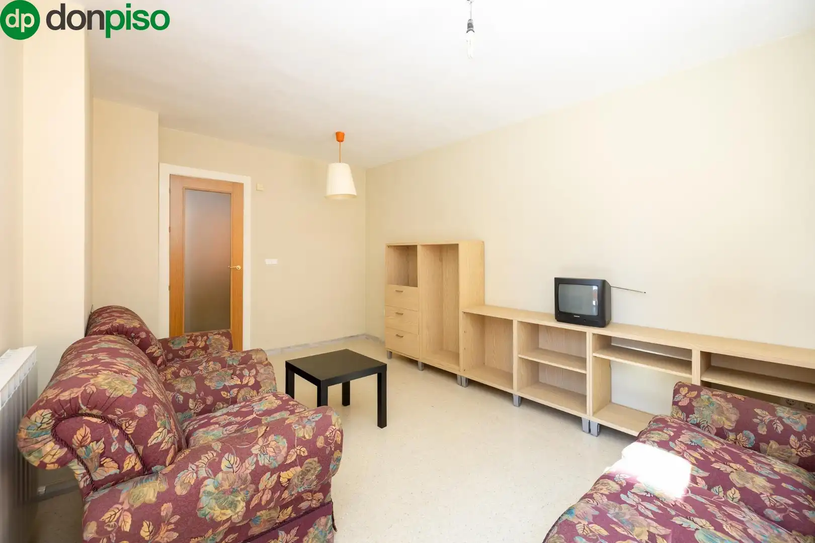 Living room of Flat for sale in Granada