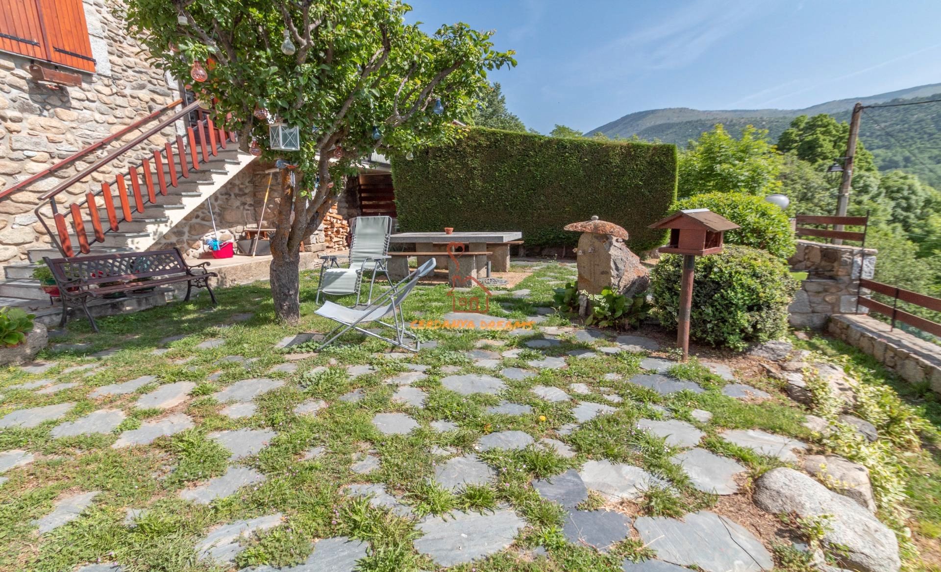 Jardín de Casa o chalet en venta en Angoustrine  -  Villeneuve - des - Escaldes con Calefacción, Jardín privado y Parquet