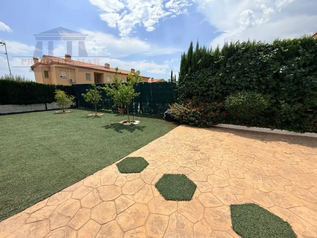 Casa bifamiliare in vendita a Calle Azalees De Les, imagen 47