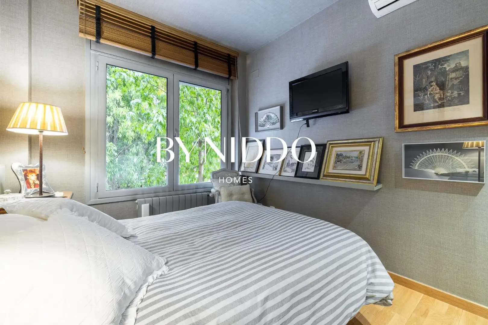 Bedroom of Flat for sale in Sant Cugat del Vallès  with Air Conditioner, Heating and Private garden
