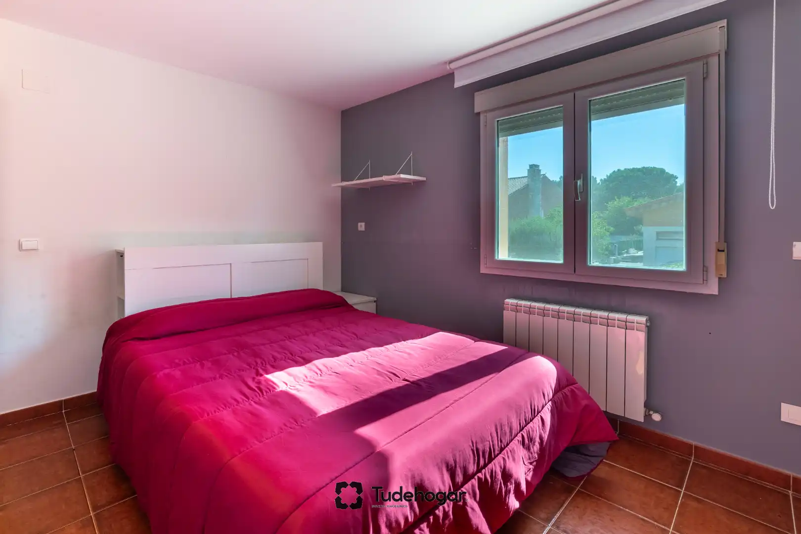 Habitación de Casa o chalet en venta en Tudela de Duero con Calefacción, Jardín privado y Amueblado