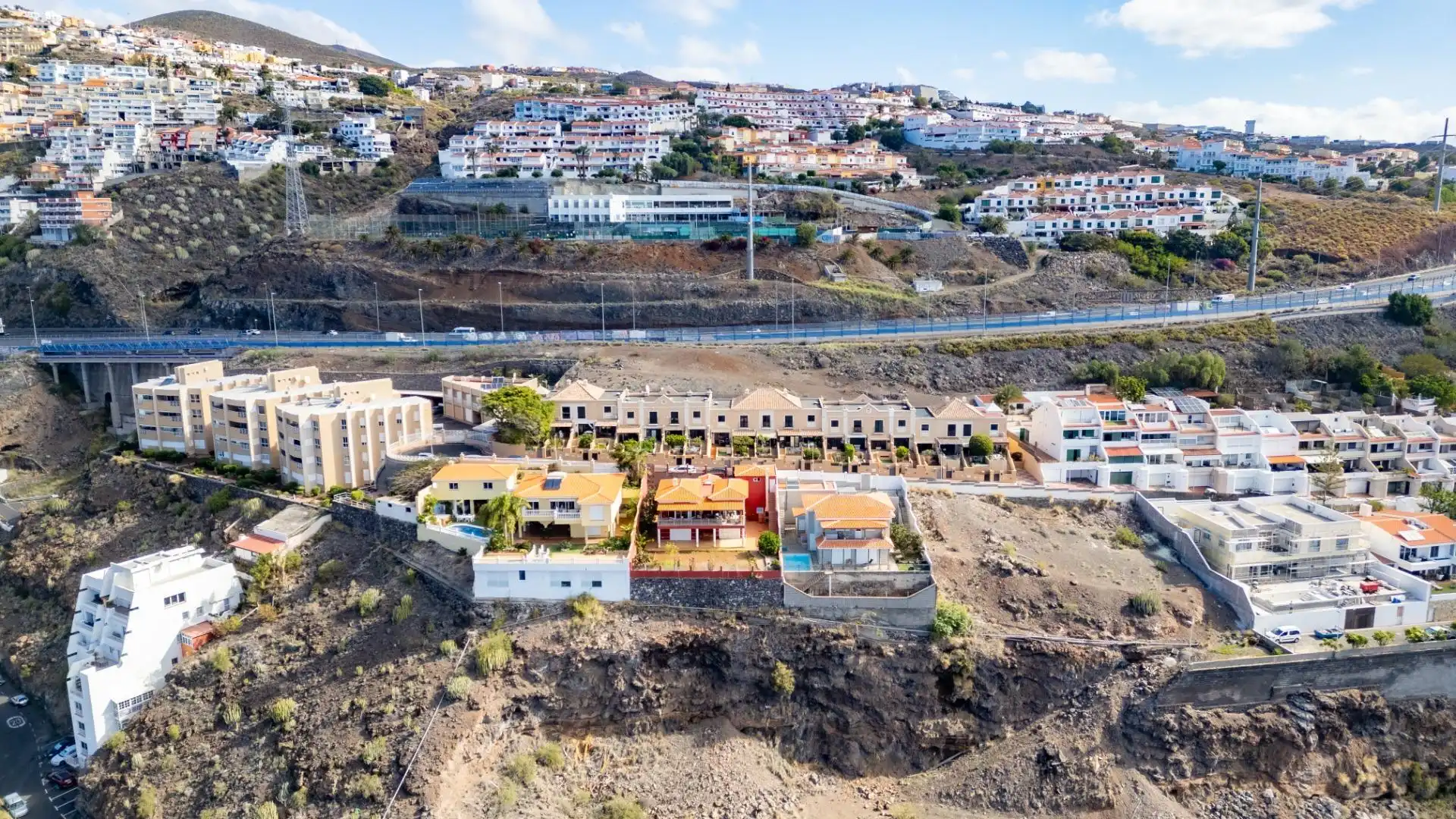 Vista exterior de Casa adosada en venta en El Rosario con Aire acondicionado, Jardín privado y Terraza