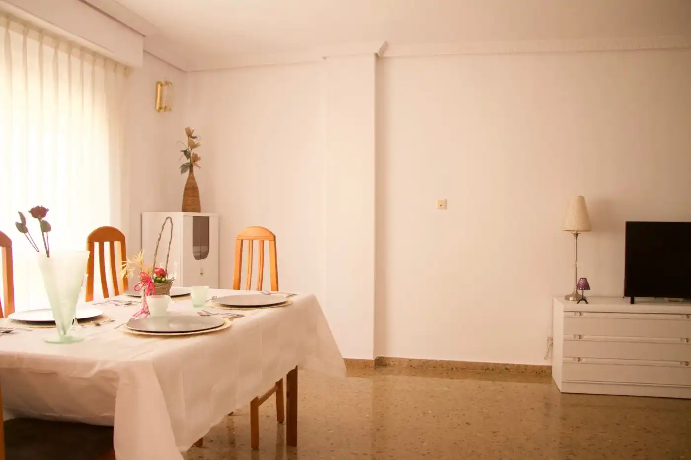 Esszimmer von Wohnung zur Miete in Moncada mit Klimaanlage, Möbliert und Balkon