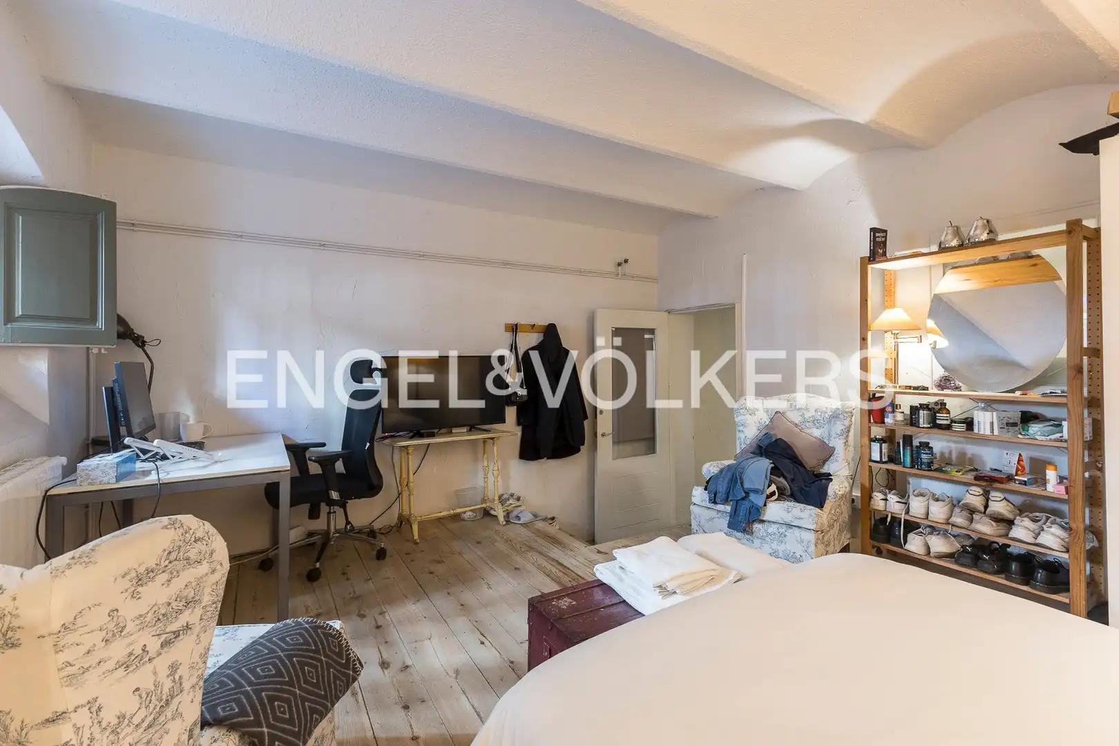 Habitación de Dúplex en venta en Barcelona con Calefacción, Terraza y Trastero