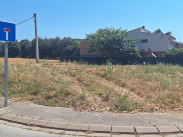 Terreny residencial en venda a Carrer Roure 17