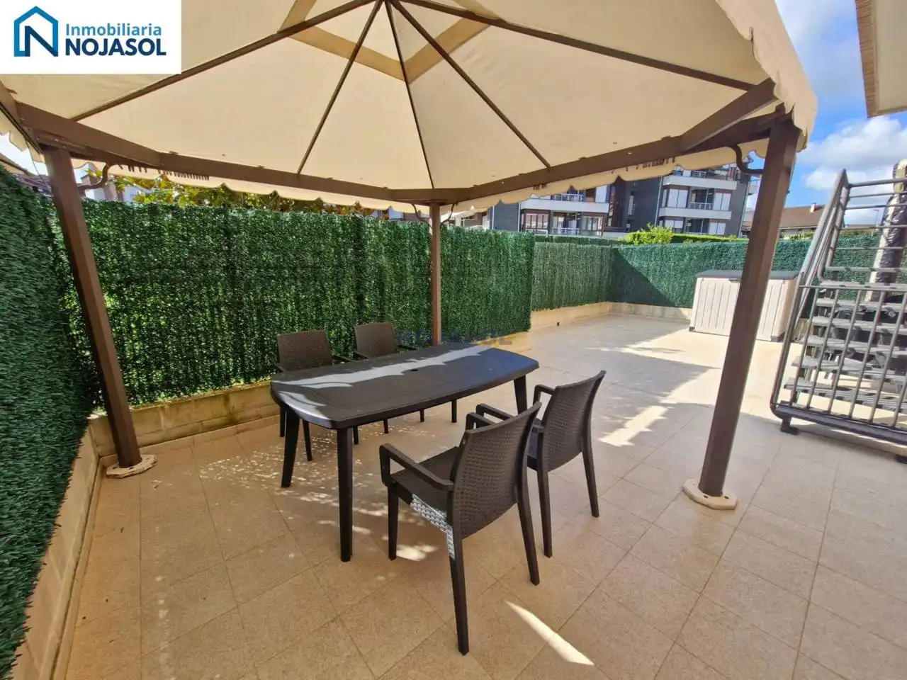 Apartament amb terrassa en venda a Calle la brava, imagen 4