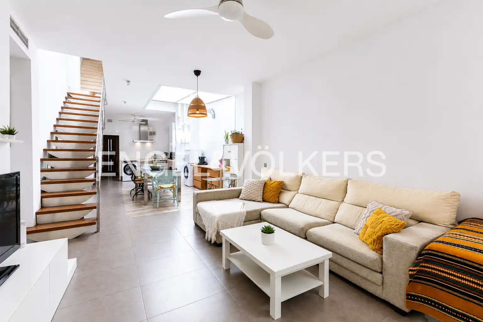 Sala d'estar de Casa o xalet de lloguer en Valencia amb Aire condicionat, Calefacció i Terrassa