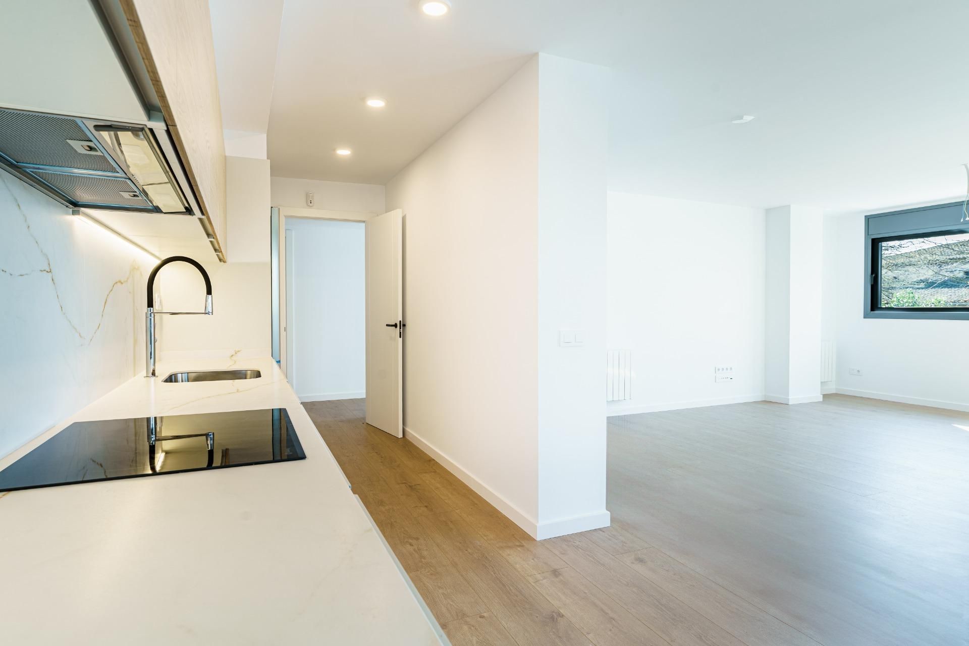 Kitchen of Flat for sale in Rubí  with Air Conditioner, Parquet flooring and Terrace