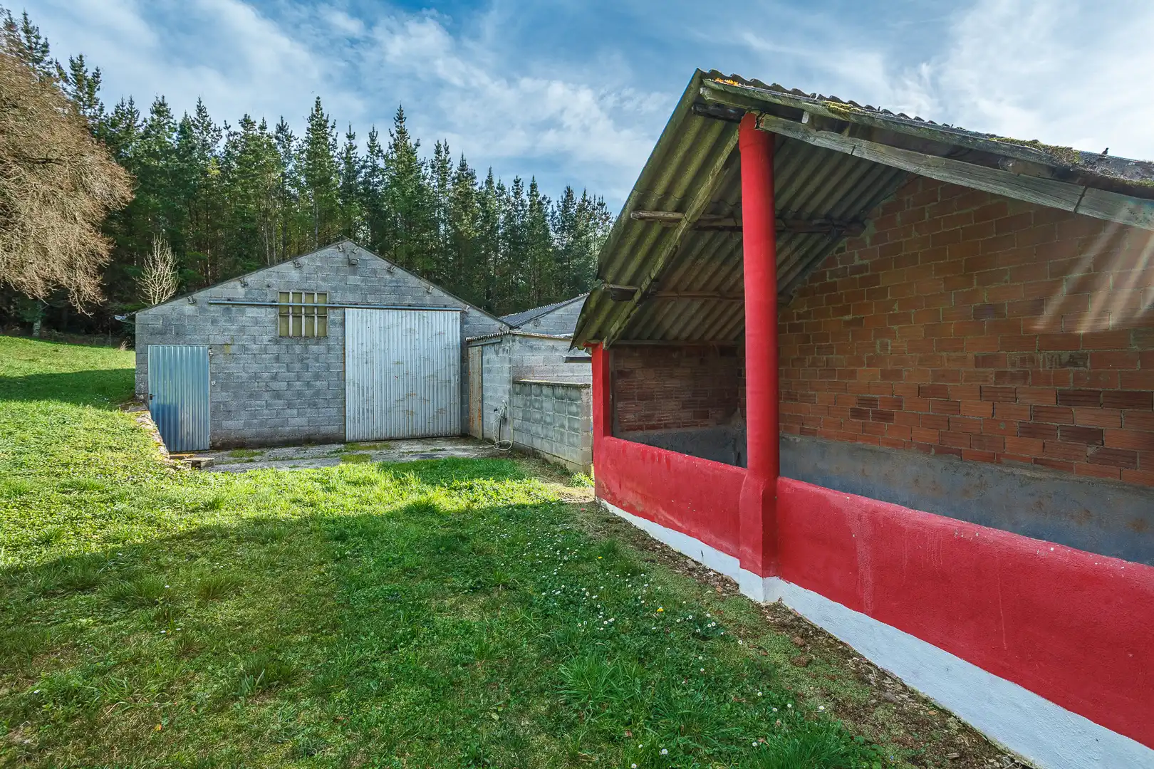 Vista exterior de Finca rústica en venta en Pol con Amueblado
