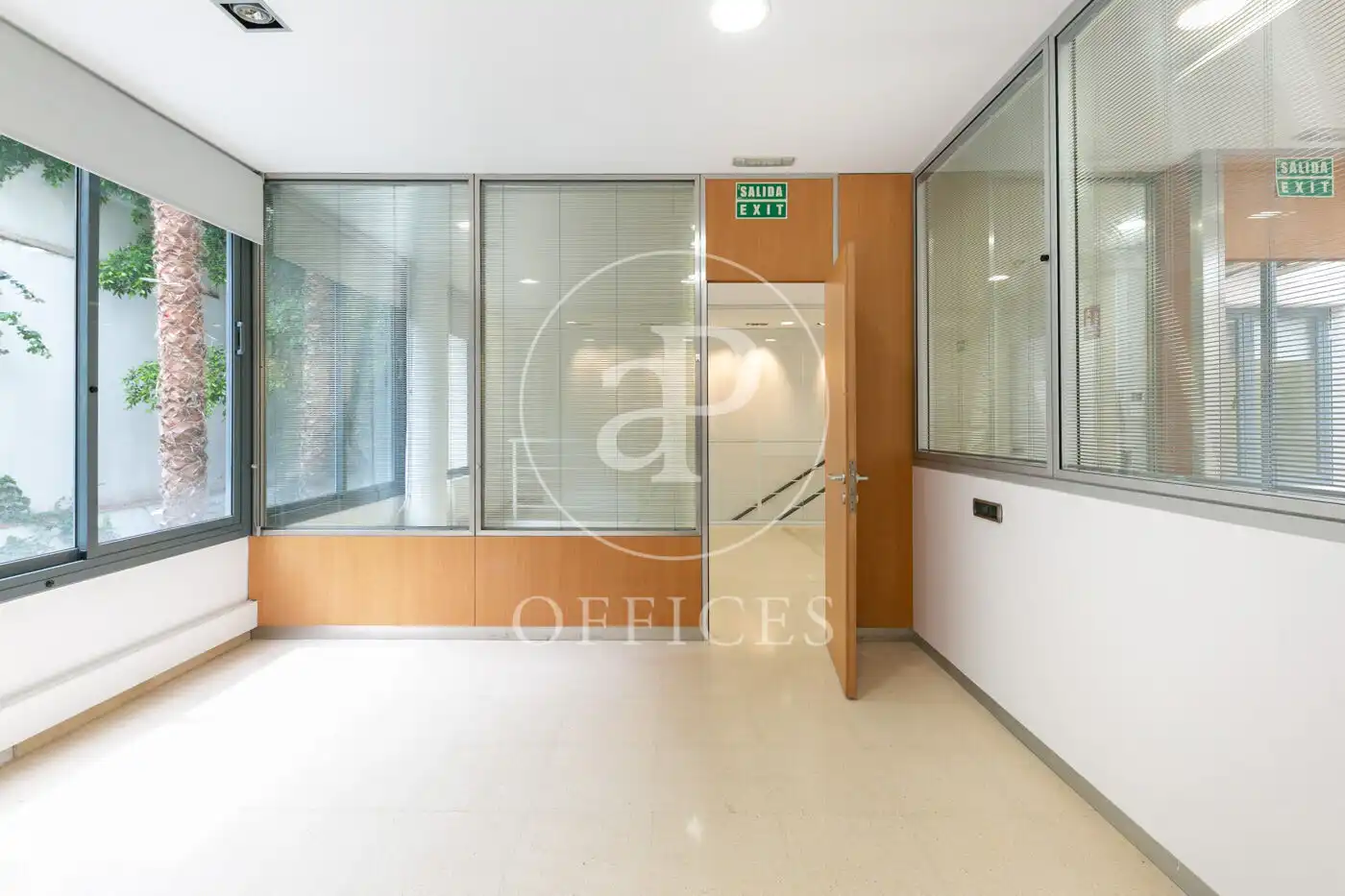 Ufficio con ascensore in affitto a Ronda de la Univ., imagen 10