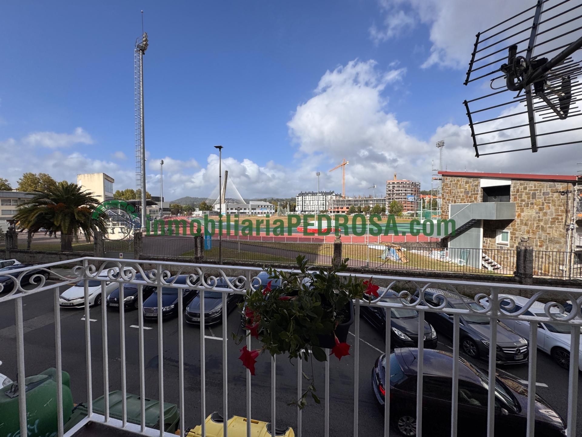 Exterior view of Flat to rent in Pontevedra Capital   with Heating and Balcony