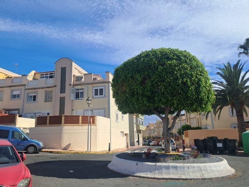 Exterior view of Single-family semi-detached for sale in Telde