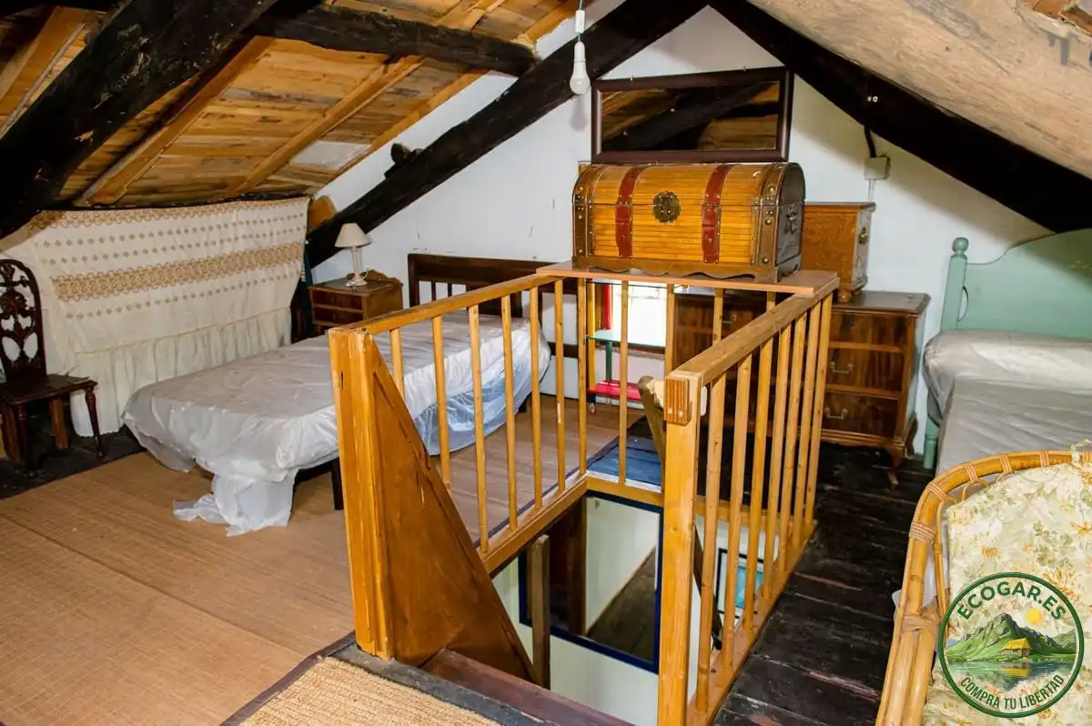 Habitación de Casa o chalet en venta en Ponferrada con Calefacción, Parquet y Terraza
