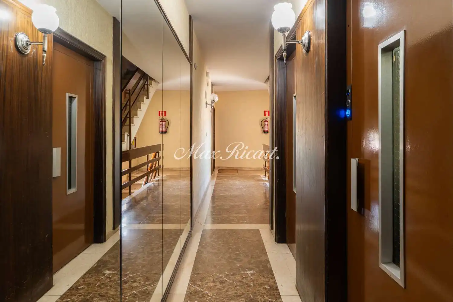Attic for rent in Barcelona  with Air Conditioner, Heating and Terrace