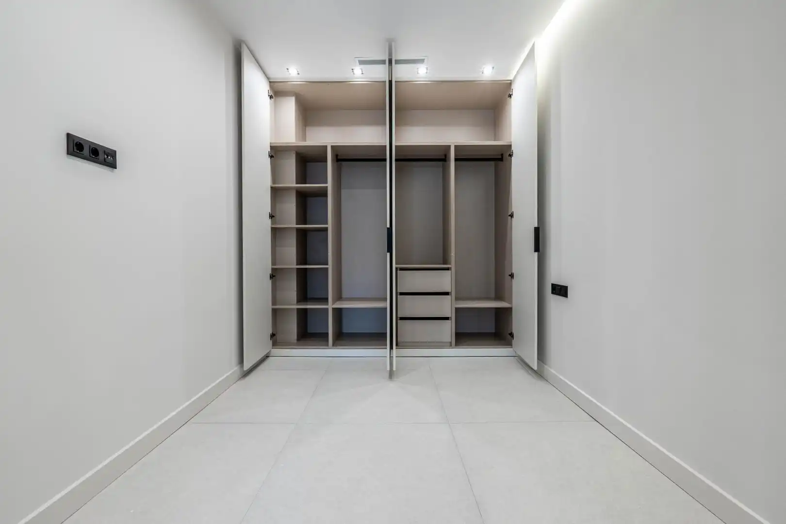 Apartament en venda en Granada amb Aire condicionat i Calefacció
