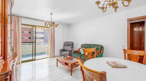 Foto 3 de Apartamento en venta en Ollerias, 20, Puerto Deportivo, Fuengirola