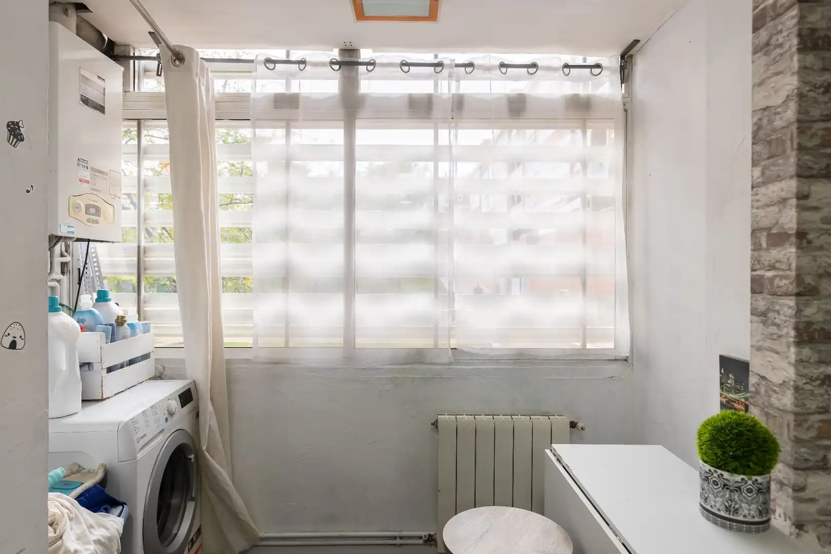 Balcony of Flat for sale in Can Borrell