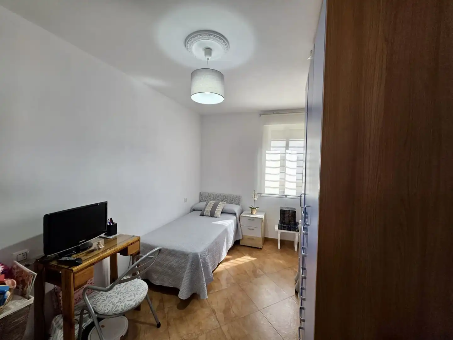 Habitación de Piso en venta en Carmona con Aire acondicionado