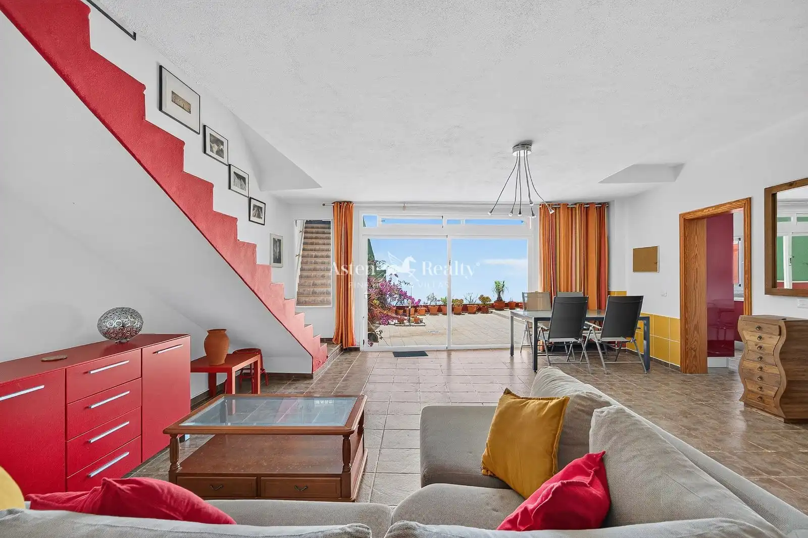 Sala de estar de Casa adosada en venta en La Orotava con Terraza y Amueblado