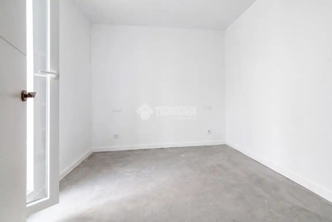 Habitación de Casa adosada en venta en Calvarrasa de Abajo con Calefacción y Terraza