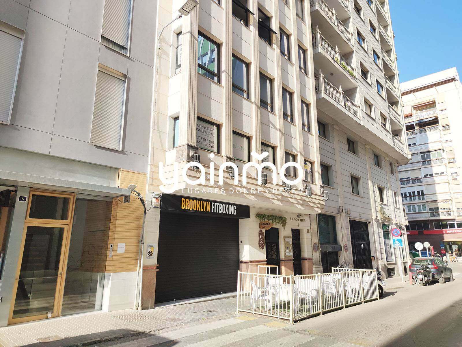 Vista exterior de Oficina en venda en  Jaén Capital amb Aire condicionat