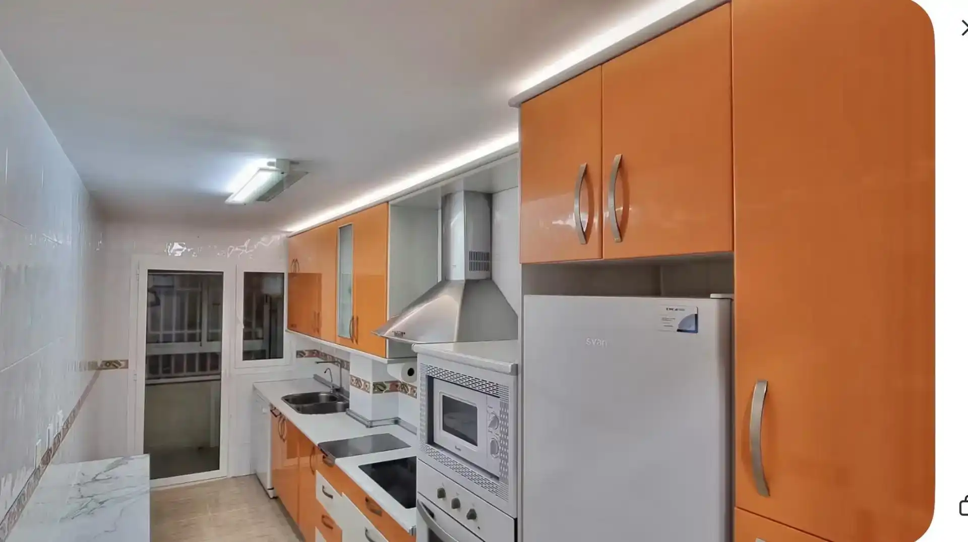 Cocina de Piso en venta en Roquetas de Mar con Aire acondicionado, Amueblado y Balcón