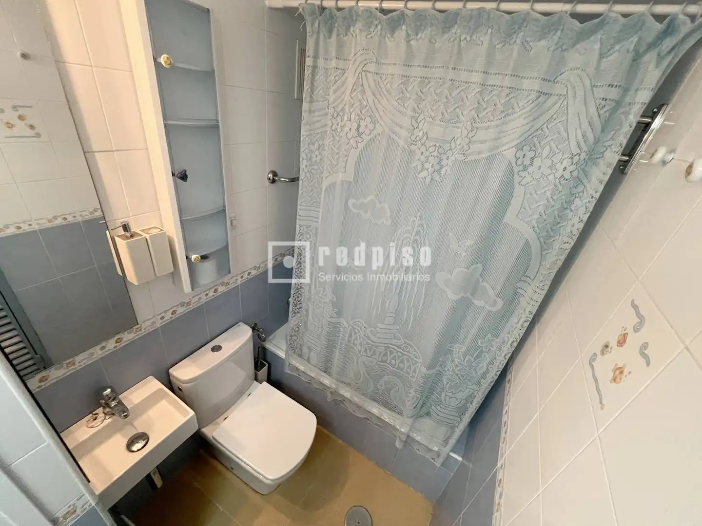 Badezimmer von Haus oder Chalet zur Miete in Madrid mit Heizung, Privatgarten und Terrasse