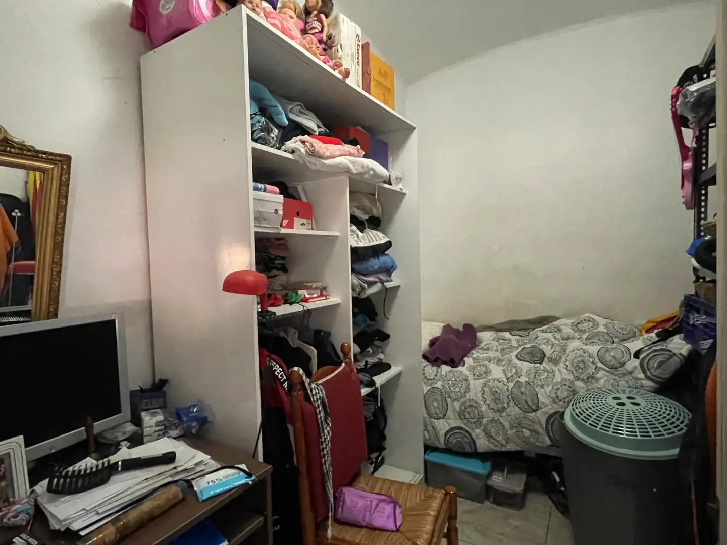 Casa aparellada amb jardí en venda a Olot, imagen 13