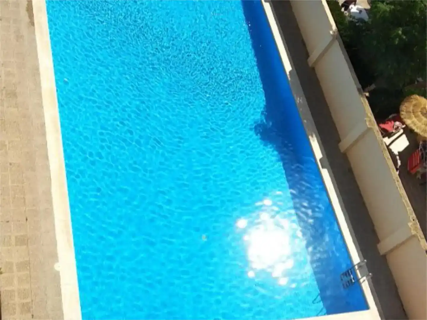 Schwimmbecken von Wohnung zur Miete in  Valencia Capital mit Klimaanlage, Schwimmbad und Balkon