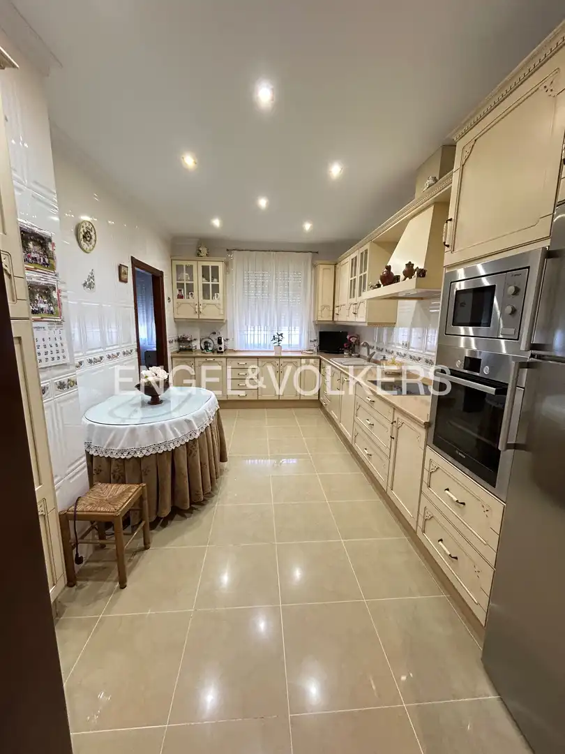 Casa amb piscina en venda a Castilleja de la Cuesta, imagen 12