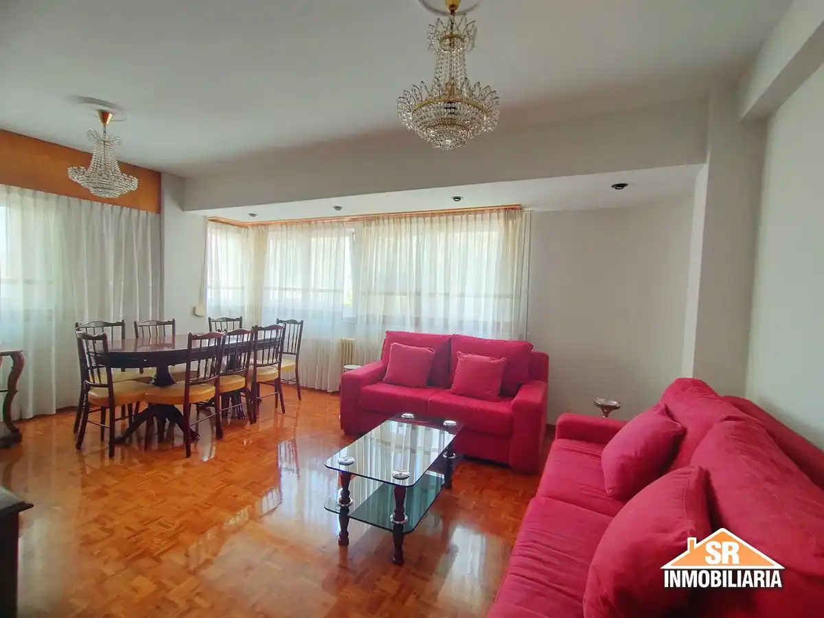 Living room of Flat for rent in A Coruña Capital   with Heating, Parquet flooring and Furnished
