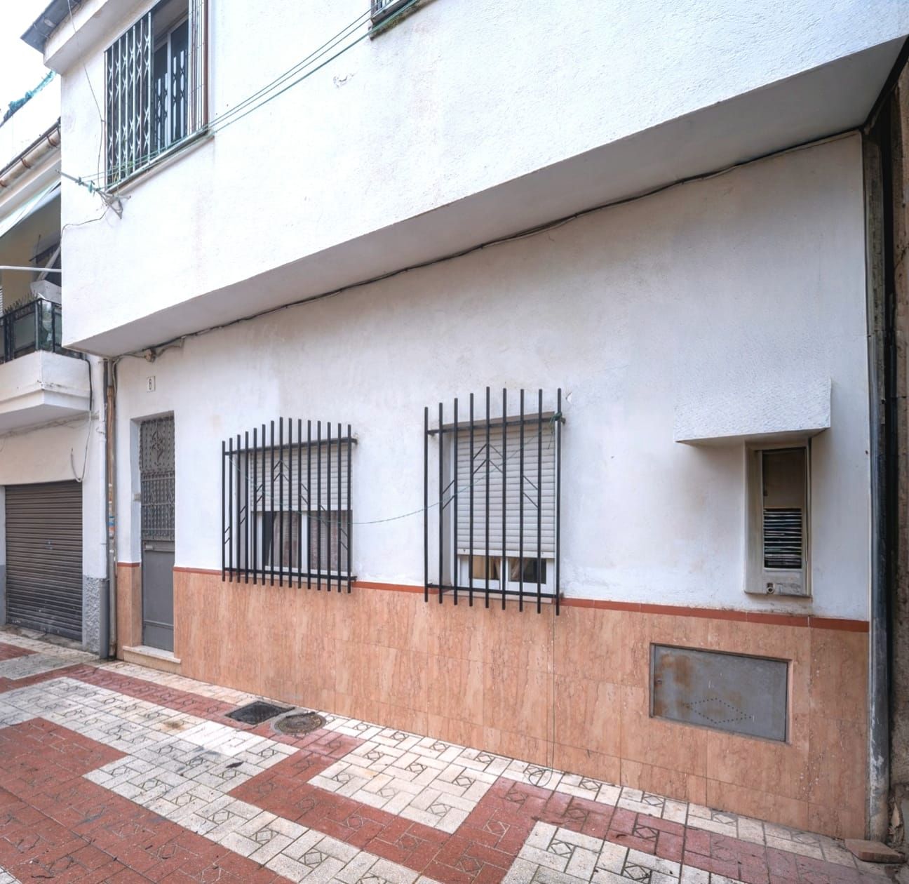 Vista exterior de Casa o xalet en venda en  Granada Capital amb Terrassa, Moblat i Rentadora