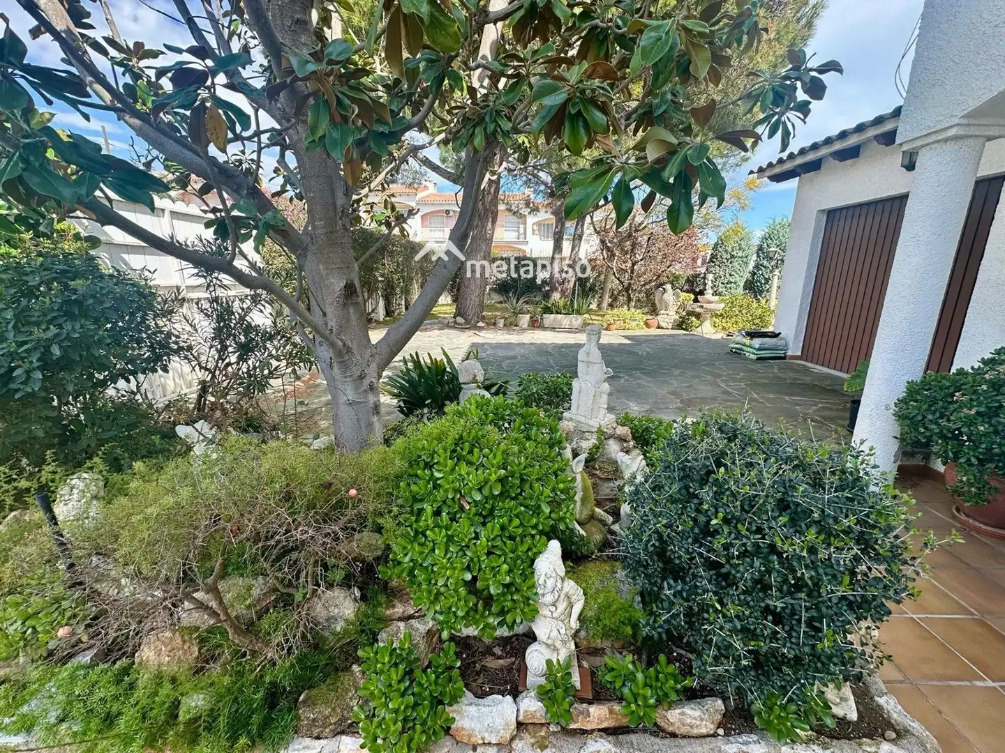 Vista exterior de Casa o xalet en venda en El Vendrell amb Terrassa, Traster i Piscina