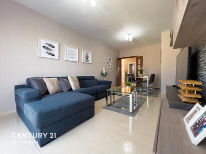 Living room of Flat for sale in  Santa Cruz de Tenerife Capital