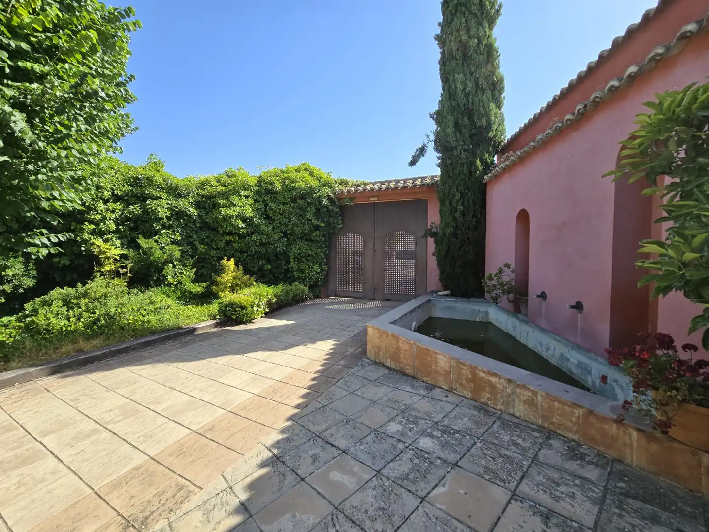 Garden of Buildings for sale in Esquivias  with Alarm