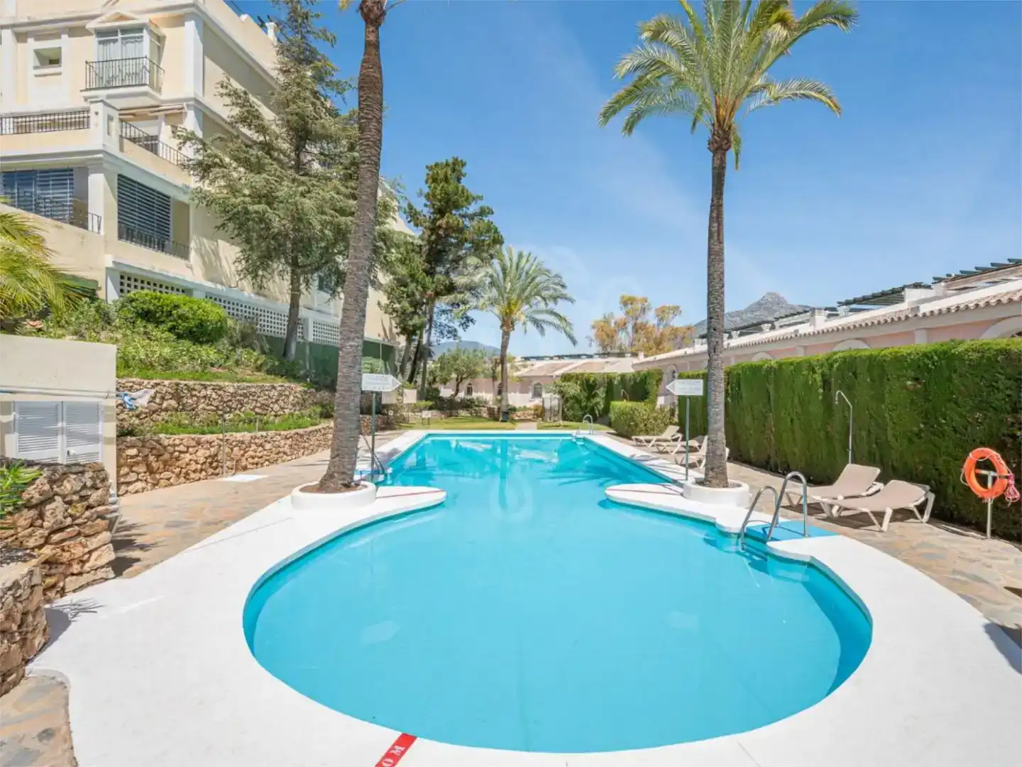 Piscina de Apartamento en venta en Marbella con Aire acondicionado y Piscina