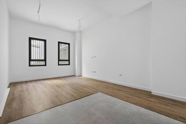 Planta baja en Venta en Calle Alfarería en Triana Casco Antiguo