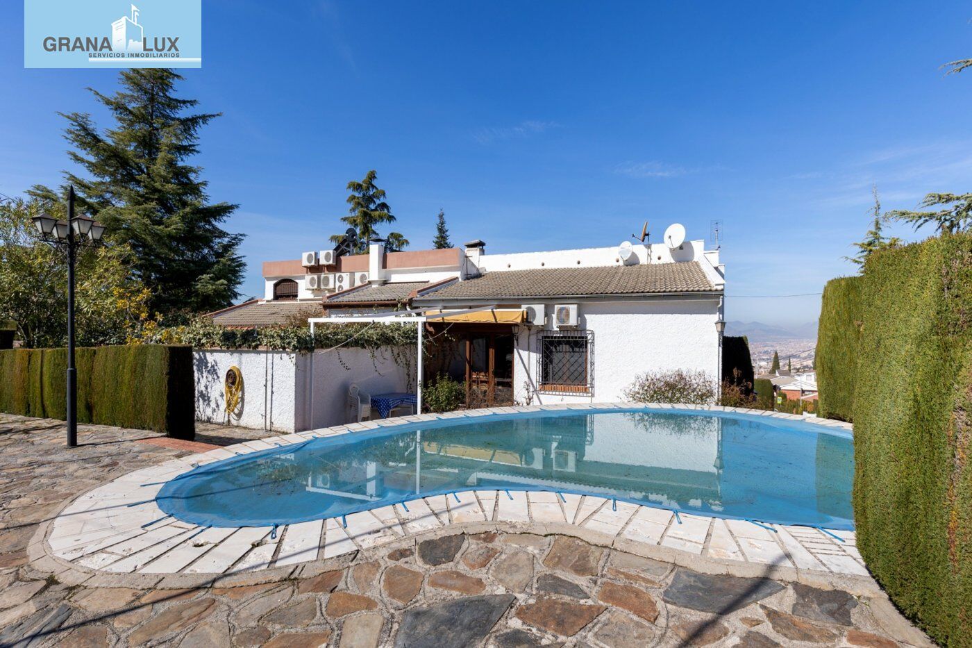 House or chalet for sale in Avenida BERMEJALES DE LOS, Monachil pueblo