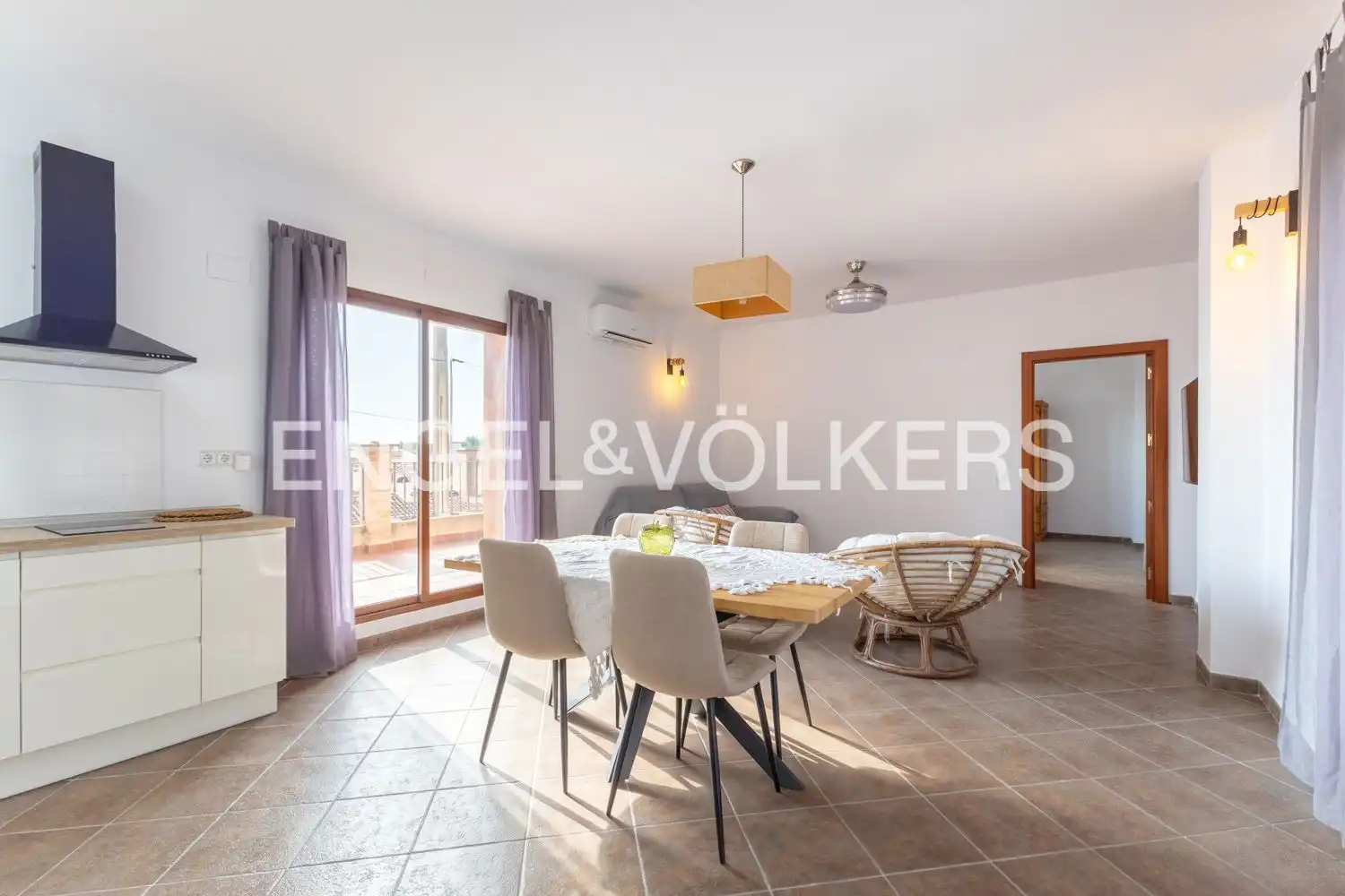 Appartement à louer à Carrer Carnisseria