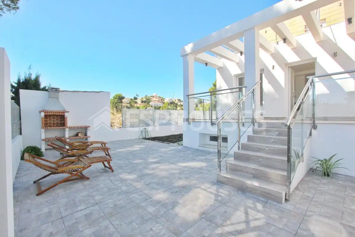Casa con balcone in vendita a Coloma, imagen 3