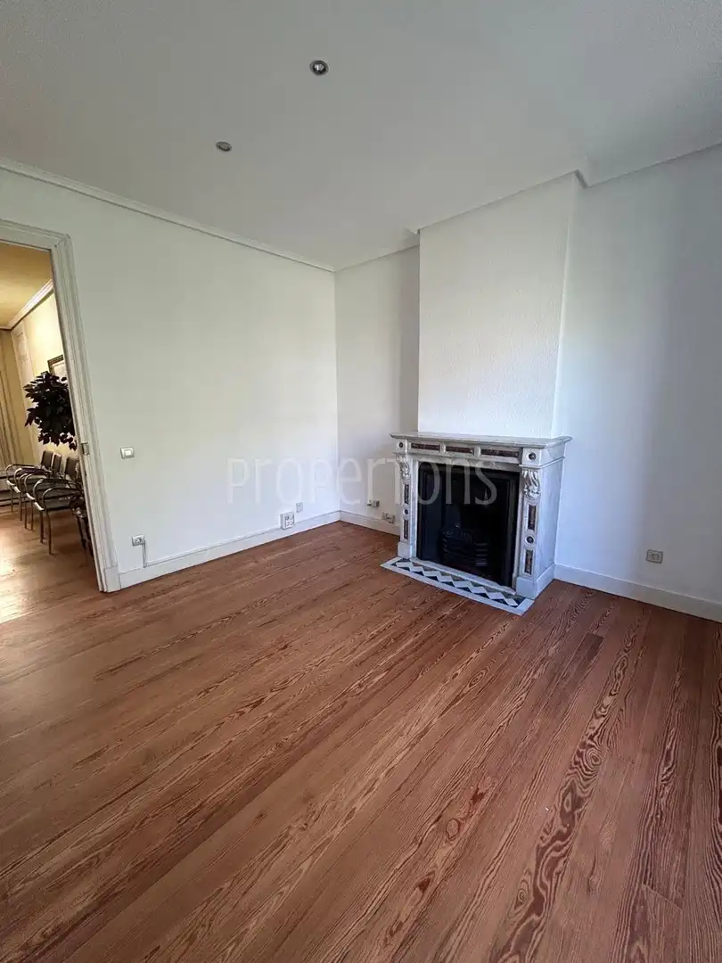 Living room of Office for rent in Bilbao 