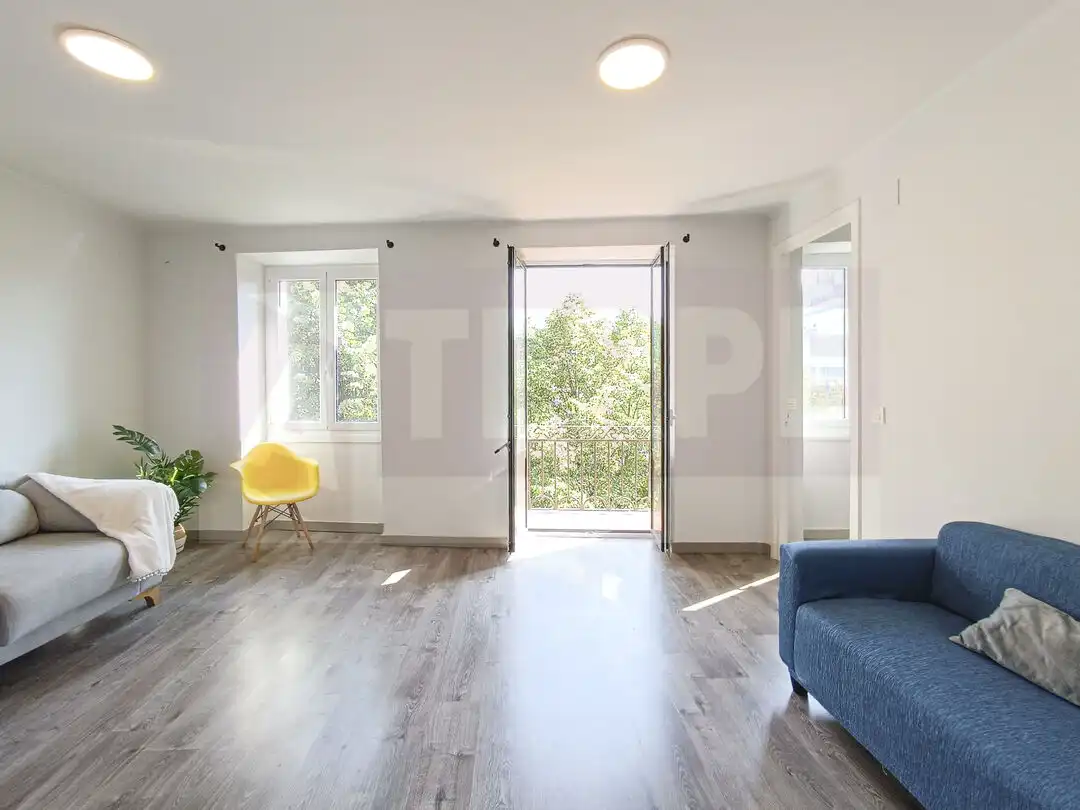 Sala de estar de Piso en venta en Errenteria con Balcón