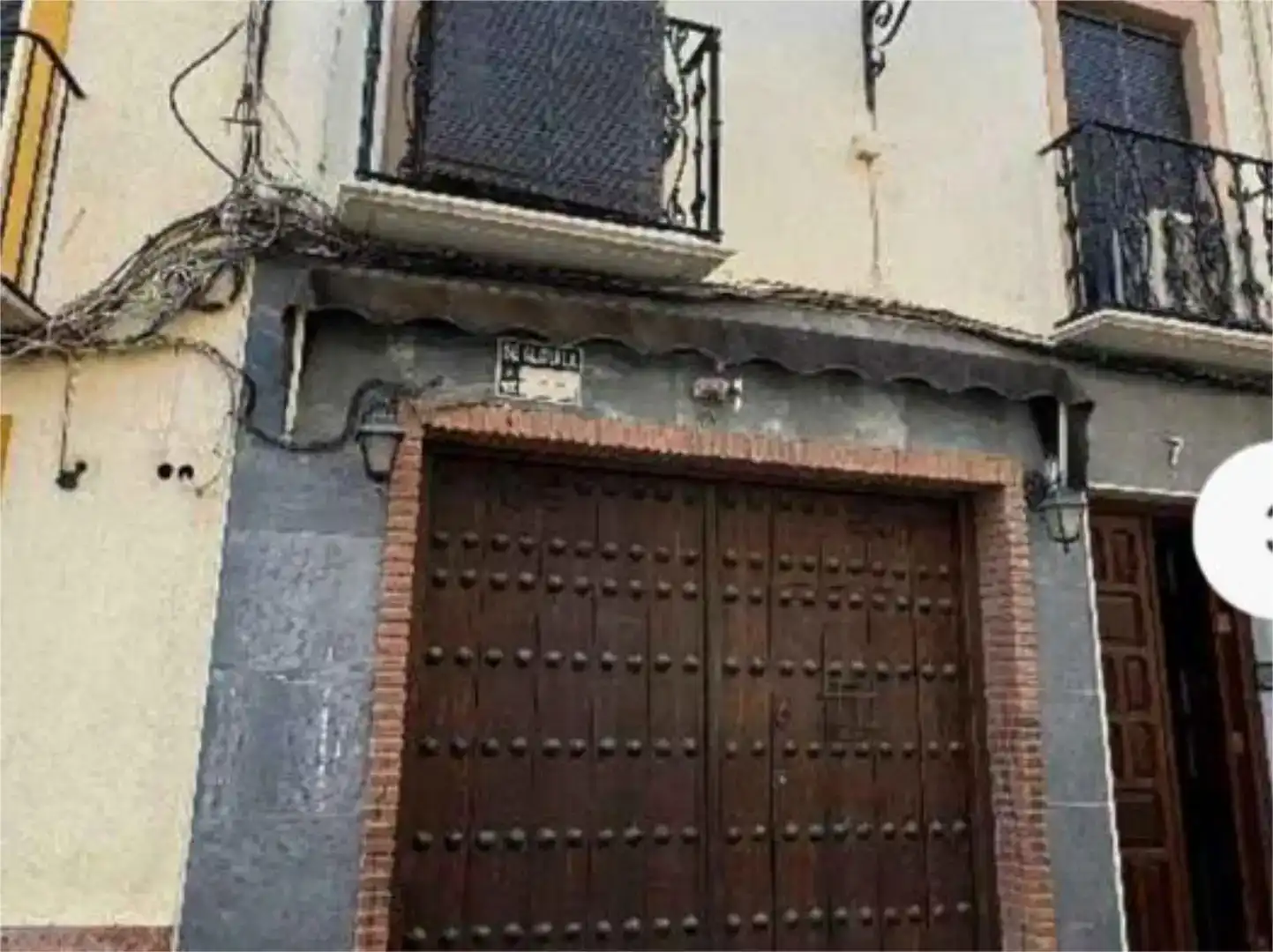 Vista exterior de Pis en venda en Archidona amb Jardí privat, Parquet i Traster