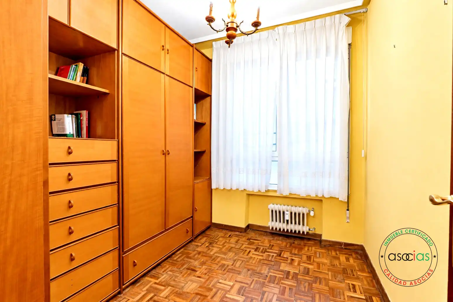 Piso con ascensor en venta en Gijón - Calle Pintor Mariano More 2, imagen 4