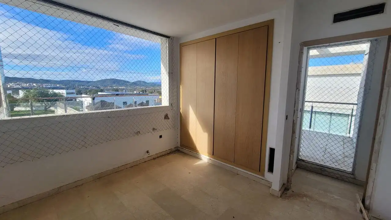Dormitori de Casa o xalet en venda en Riba-roja de Túria amb Jardí privat i Piscina
