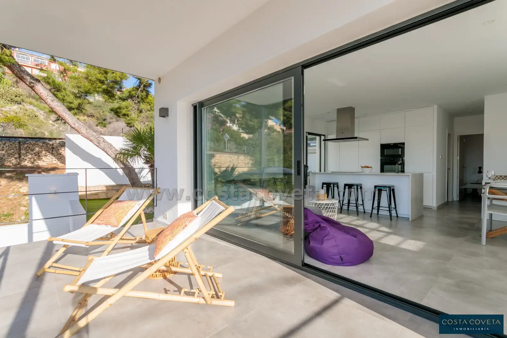 Terrassa de Casa o xalet en venda en El Campello amb Aire condicionat, Jardí privat i Terrassa