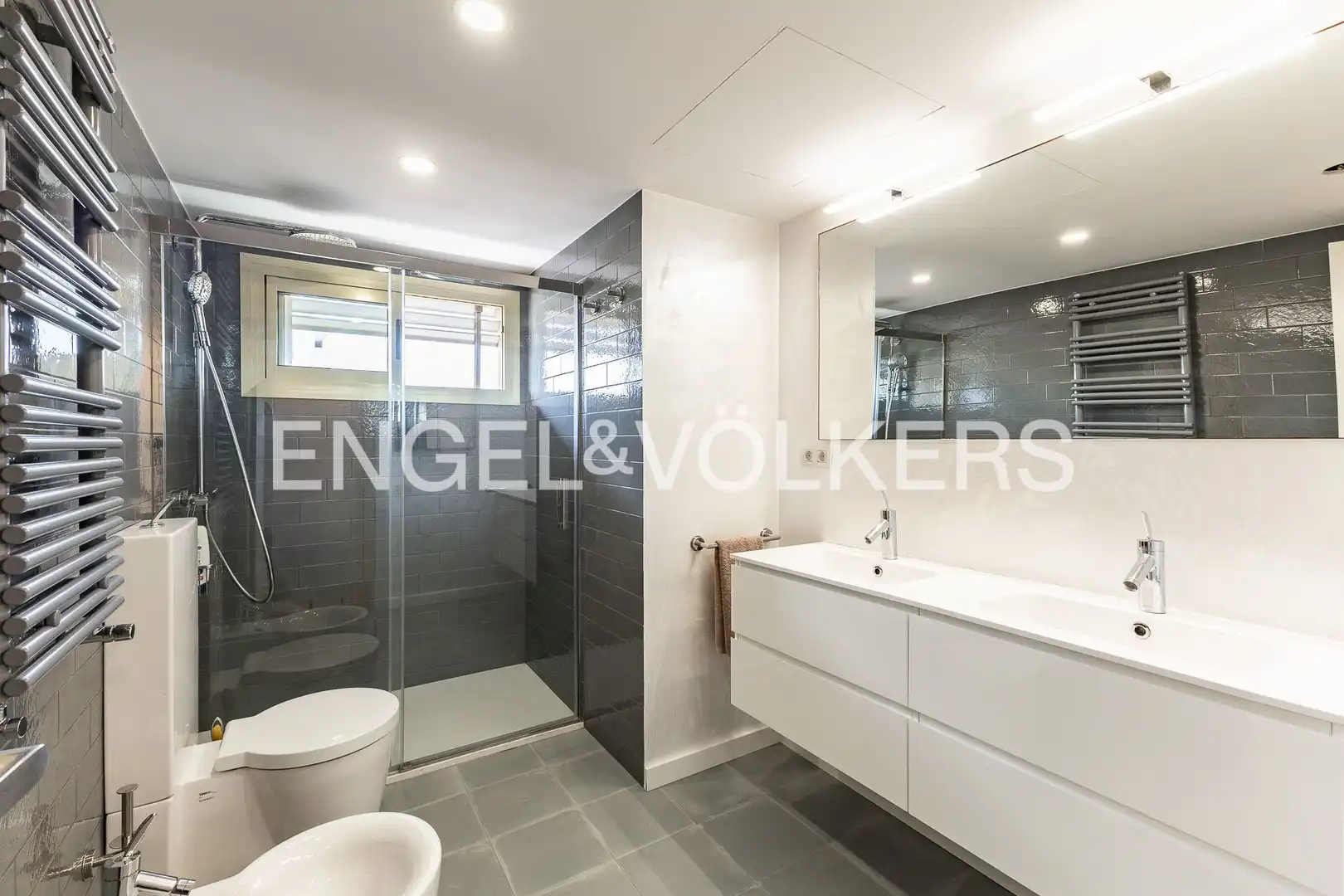 Baño de Piso en venta en Caldes d'Estrac con Aire acondicionado, Calefacción y Jardín privado